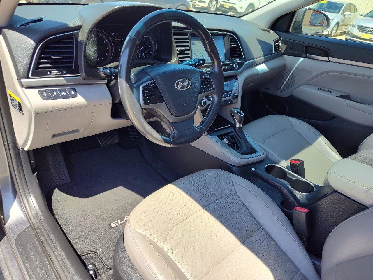 Used 2018 Hyundai Elantra Limited w/ Limited Ultimate Package 02 FWD image 16