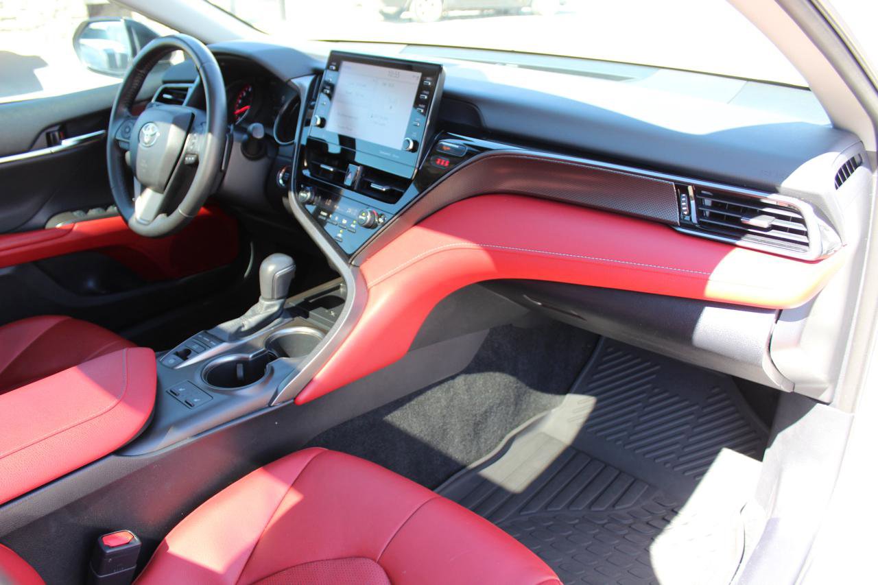 Used 2023 Toyota Camry XSE FWD image 25