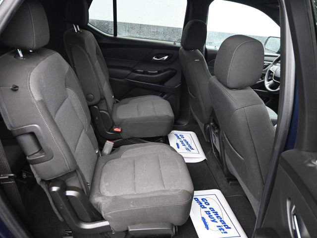 Used 2023 Chevrolet Traverse LT image 8
