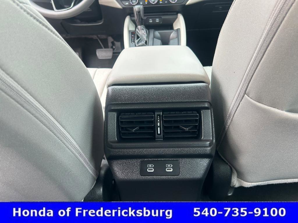 Certified 2025 Honda Accord SE image 33