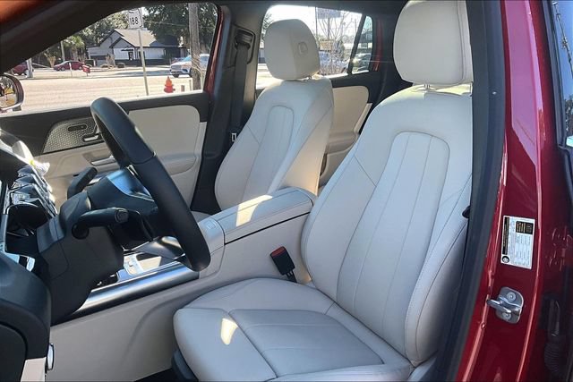 New 2025 Mercedes-Benz GLA 250 image 8