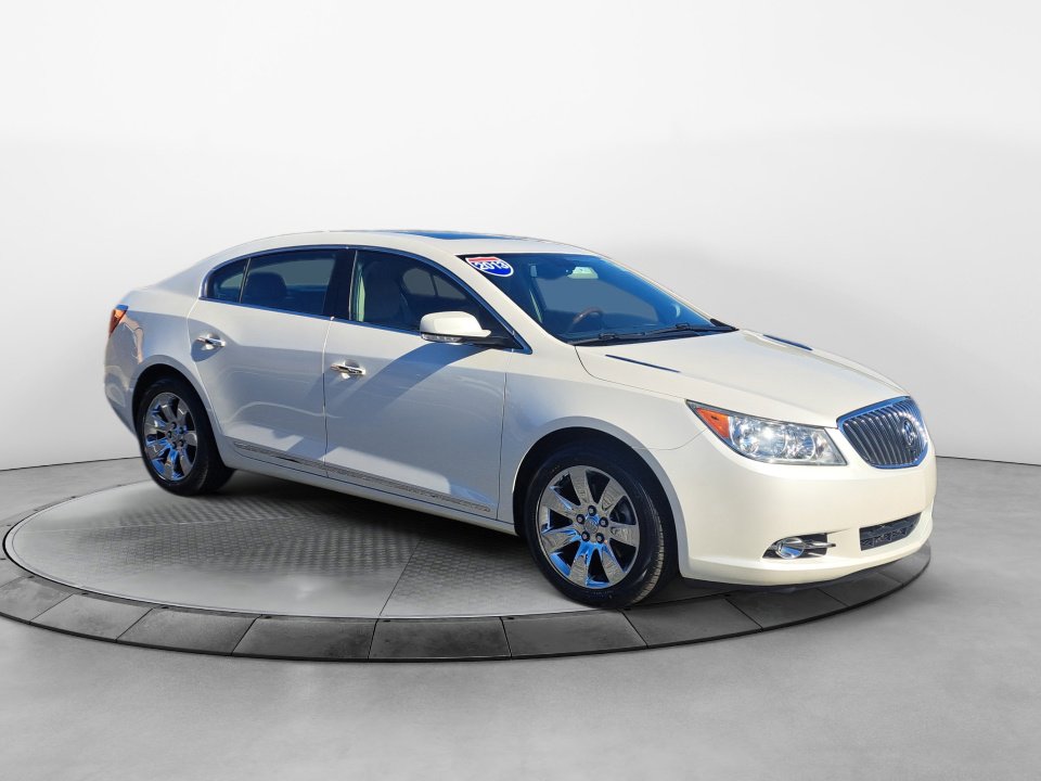 Used 2013 Buick LaCrosse Premium FWD image 1