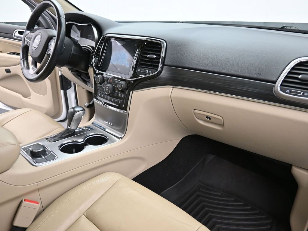 Used 2020 Jeep Grand Cherokee Limited w/ Trailer Tow Group IV image 24