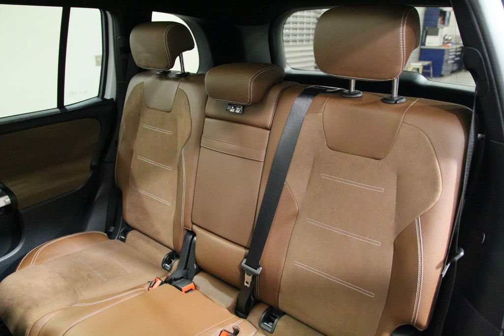Certified 2024 Mercedes-Benz GLB 250 4MATIC image 30