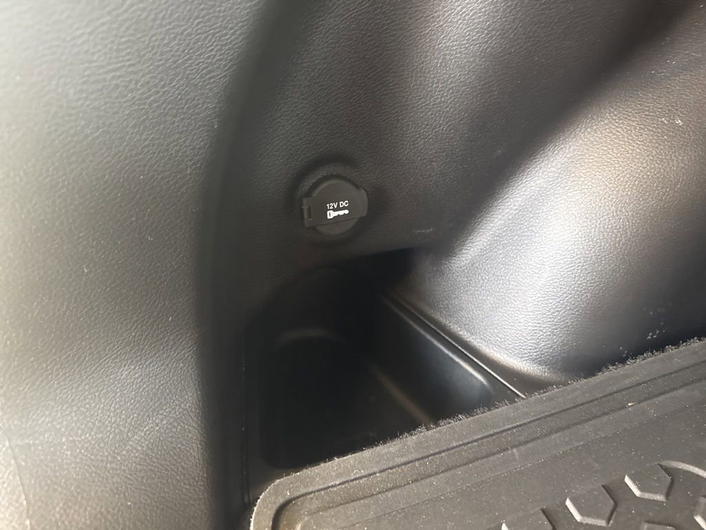 Used 2023 Jeep Compass Latitude w/ Convenience Group image 41