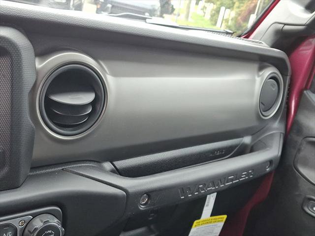 Certified 2021 Jeep Wrangler Unlimited Sport image 31