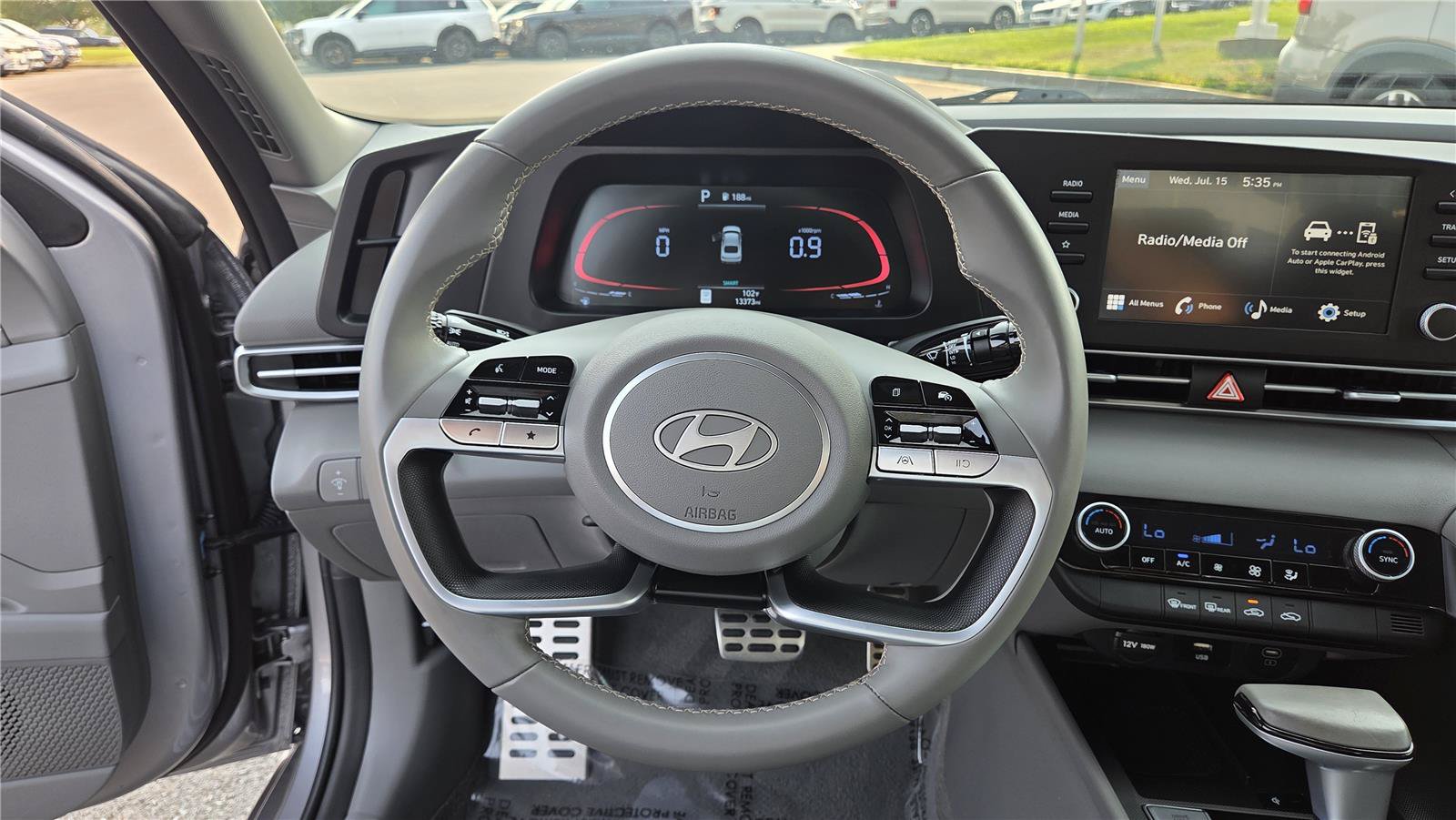 Used 2025 Hyundai Elantra Sport w/ Cargo Package FWD image 17