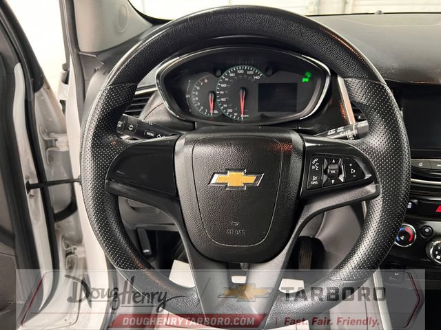 Used 2020 Chevrolet Trax LS FWD image 39