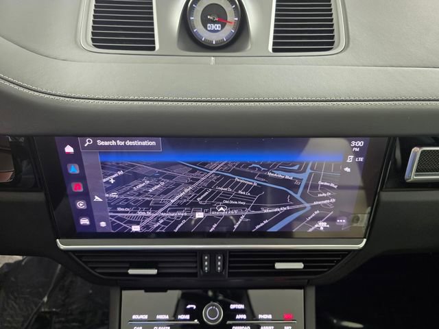 Certified 2023 Porsche Cayenne Turbo image 26