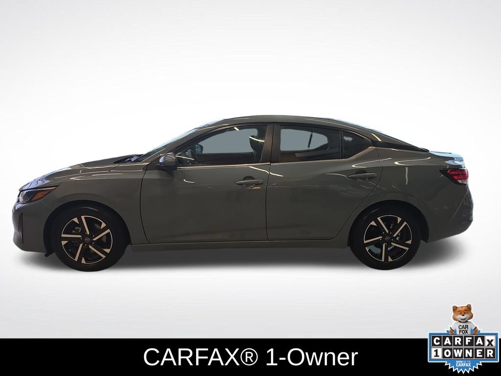 Used 2024 Nissan Sentra SV FWD image 2