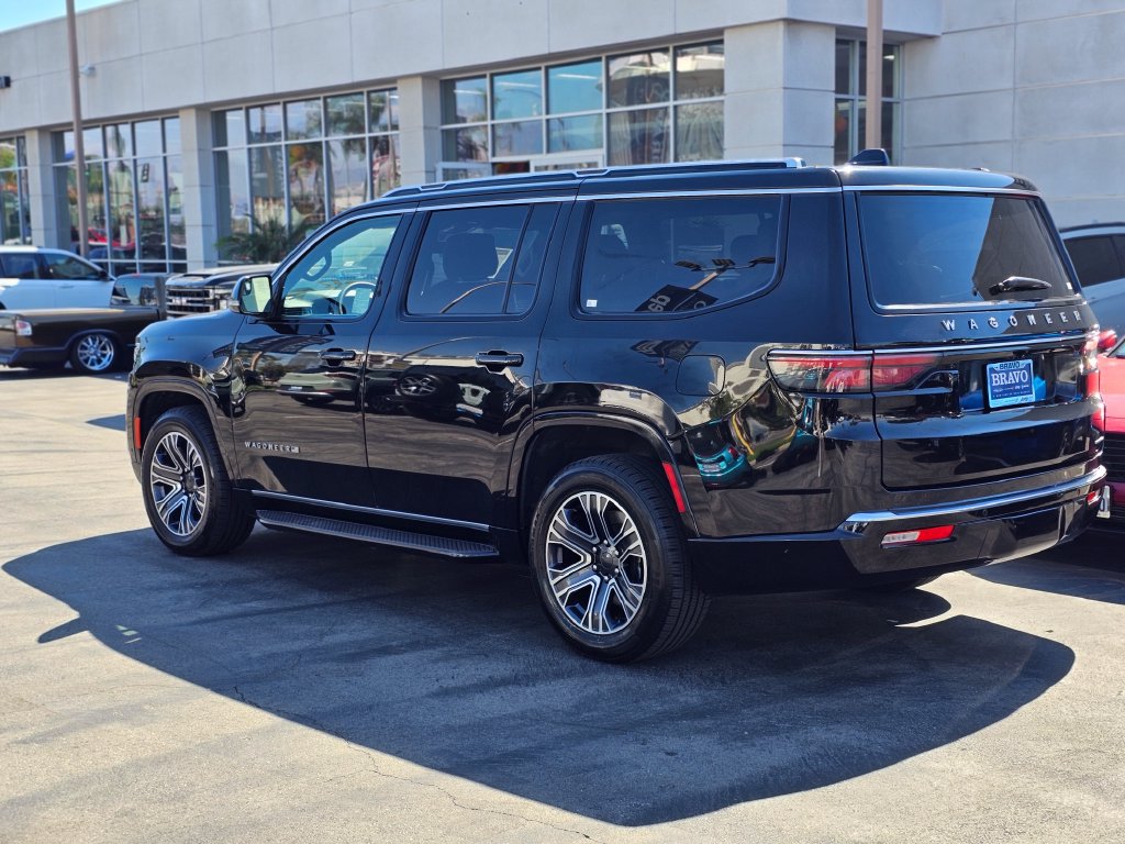 Certified 2024 Jeep Wagoneer Series II AWD/4WD image 6