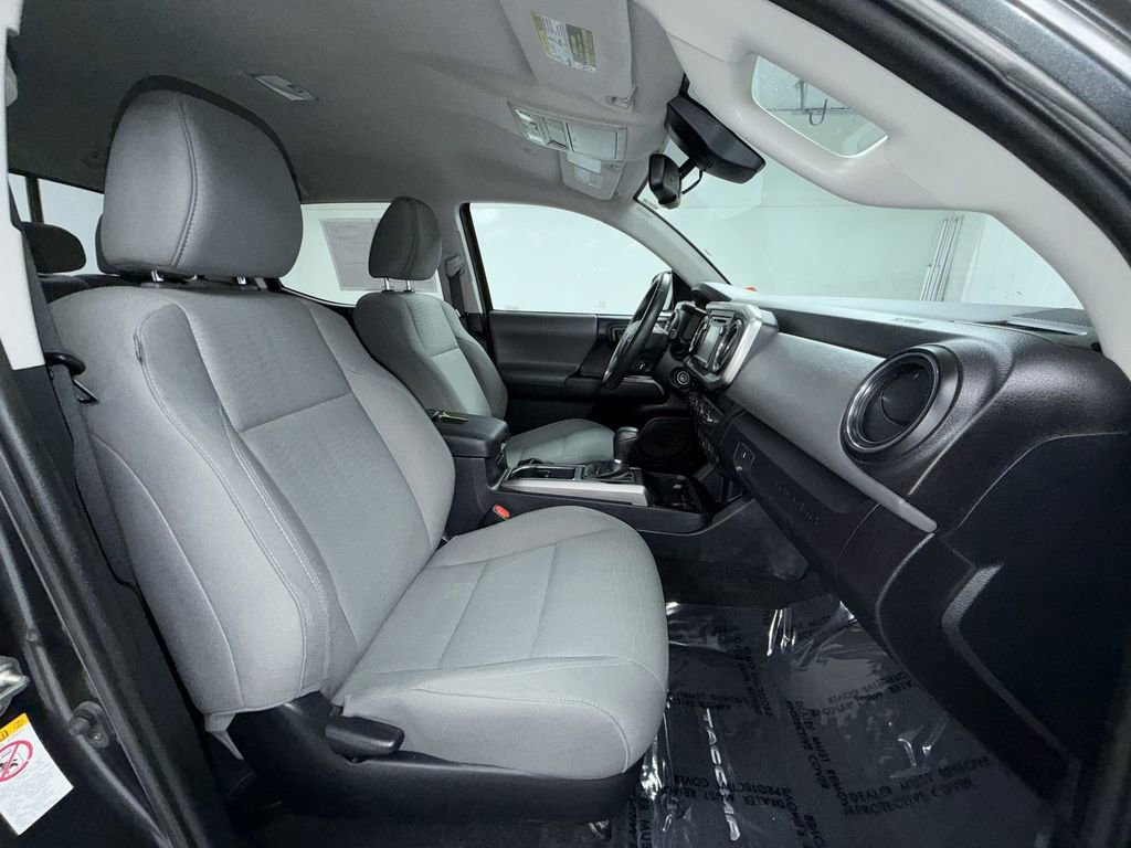 Used 2019 Toyota Tacoma SR5 image 7
