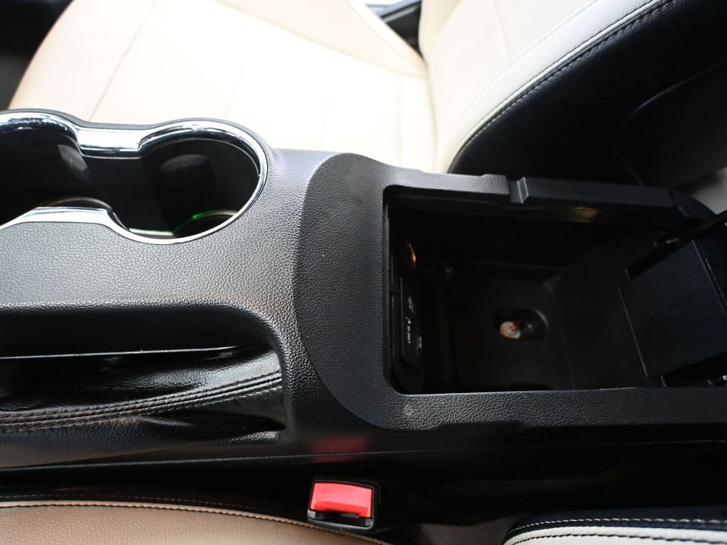 Used 2015 Ford Mustang Premium RWD image 33