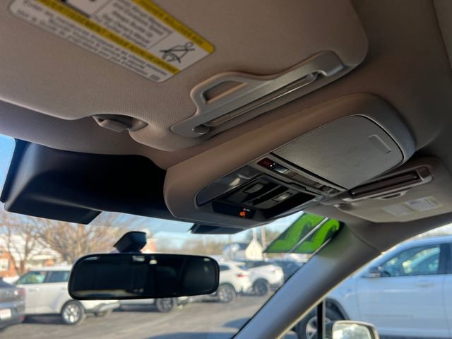 Used 2022 Subaru Forester Limited image 32