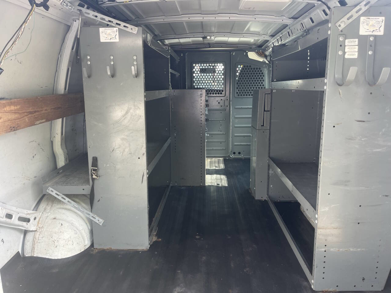 Used 2013 Chevrolet Express 2500 image 13