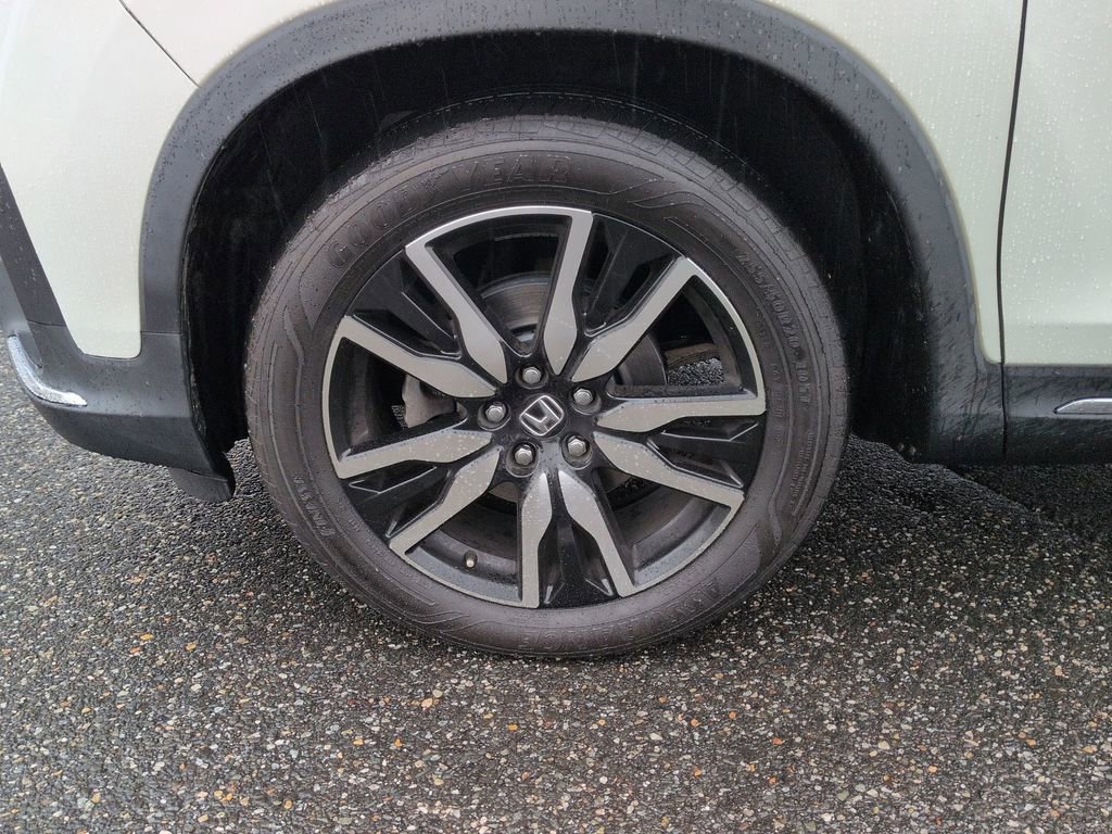 Used 2019 Honda Pilot Touring image 29
