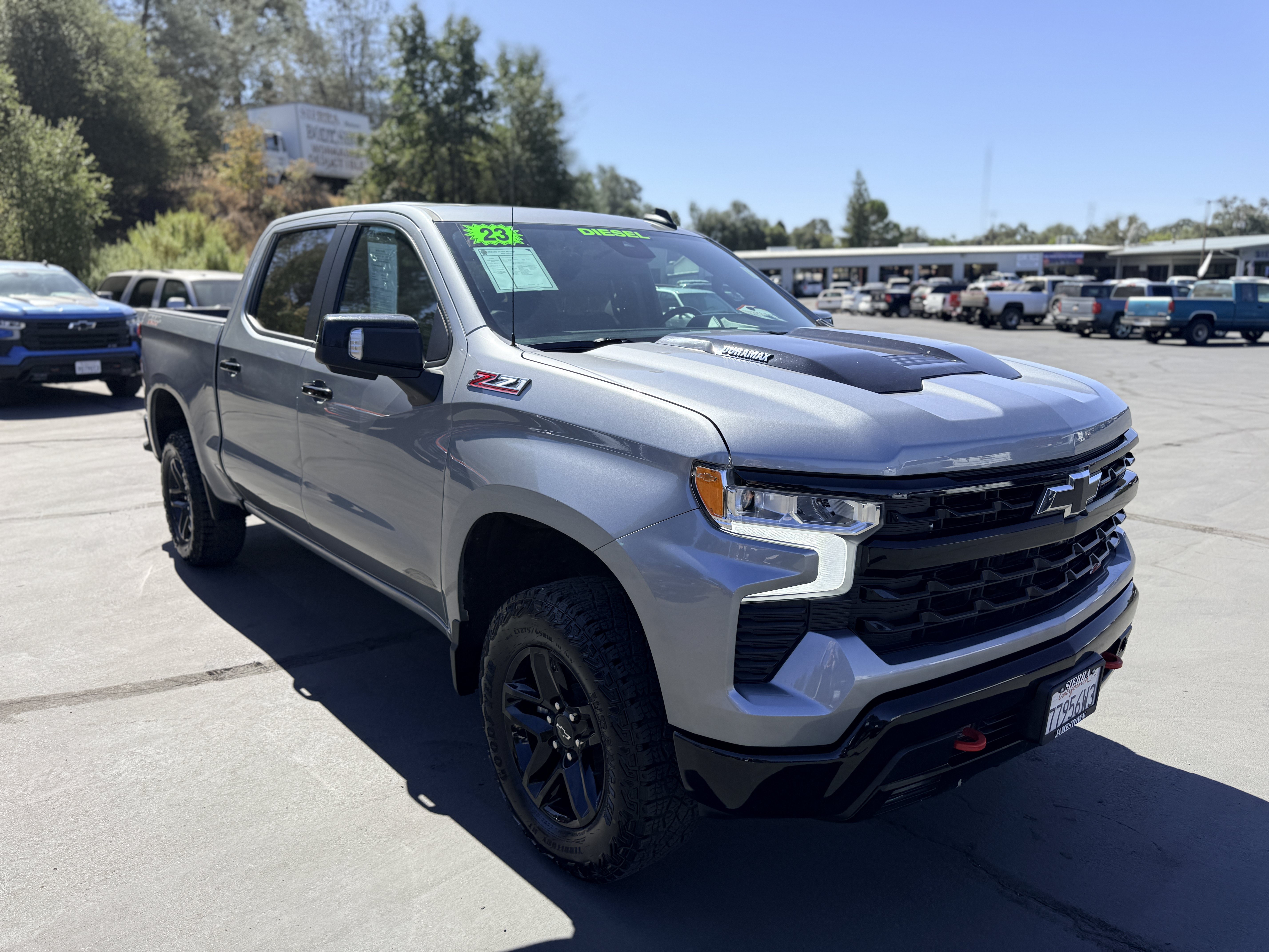 Used 2023 Chevrolet Silverado 1500 LT Trail Boss w/ LT Trail Boss Premium Package AWD/4WD image 4