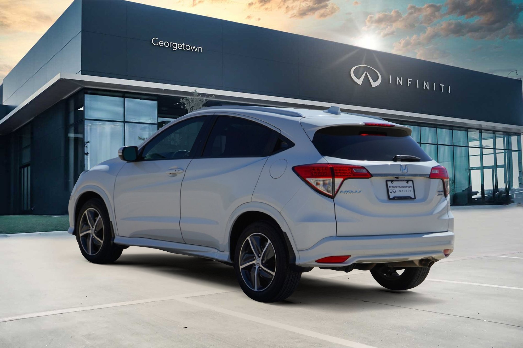 Used 2020 Honda HR-V Touring image 5