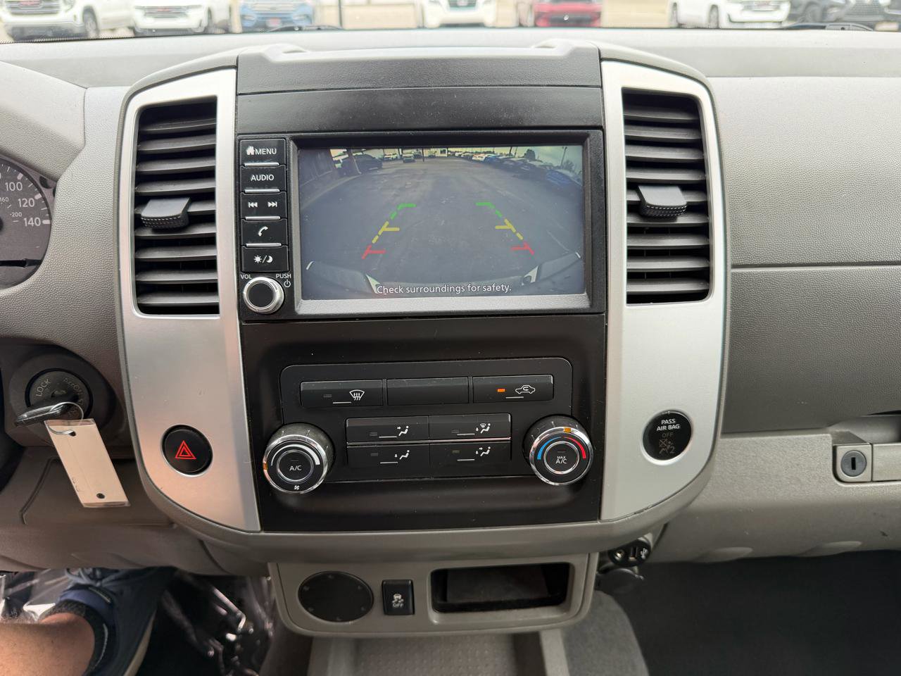 Used 2019 Nissan Frontier S RWD image 27