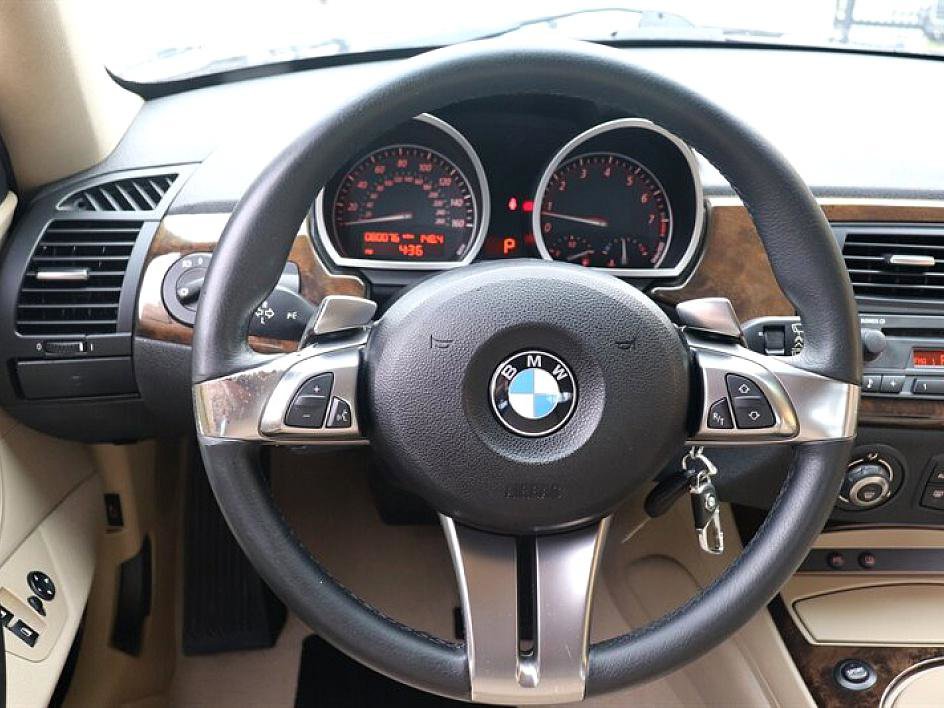Used 2007 BMW Z4 3.0si image 18