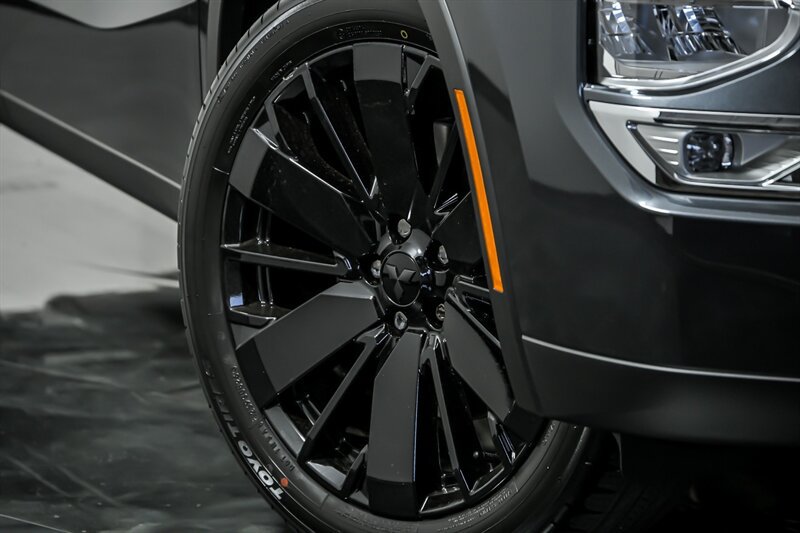 New 2026 Mitsubishi Outlander LE FWD image 3