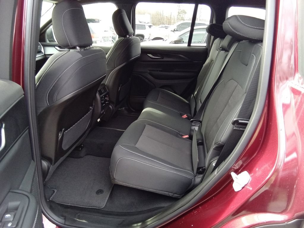 New 2026 Jeep Grand Cherokee Laredo X image 24