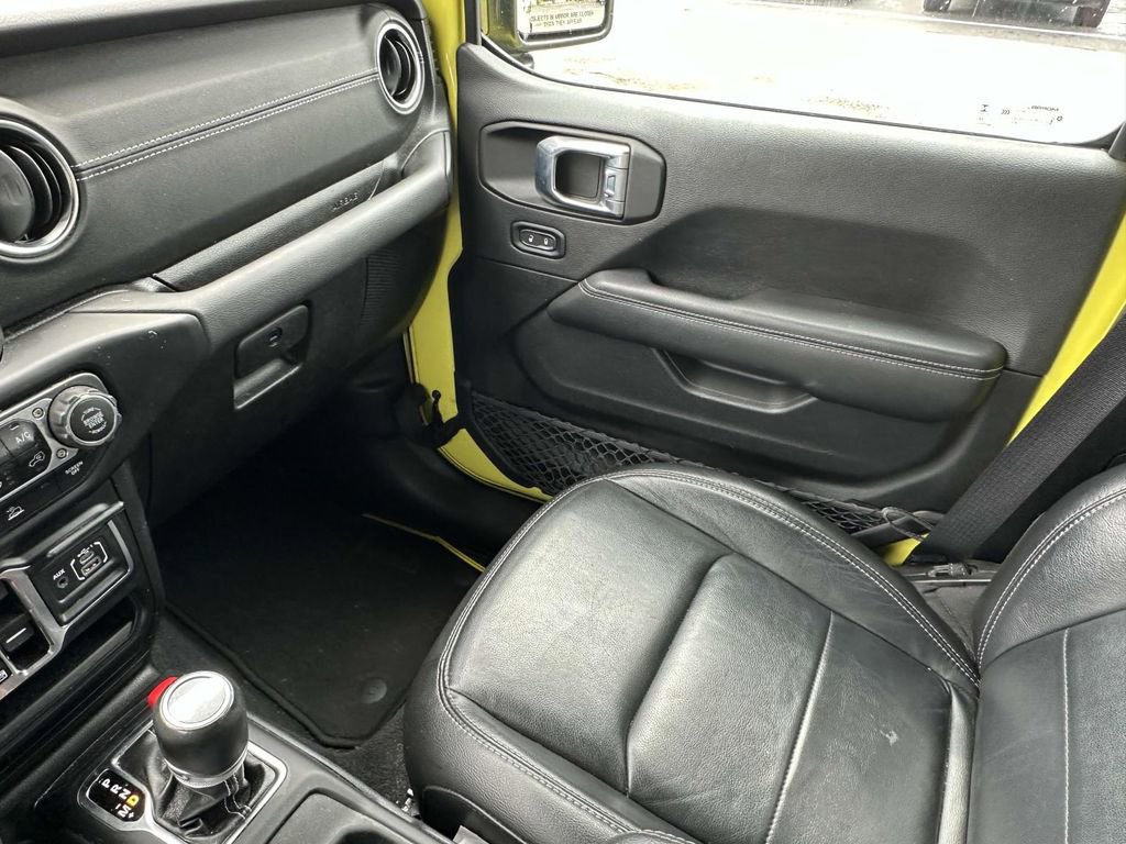 Used 2023 Jeep Wrangler Unlimited Sahara w/ Cold Weather Group image 34