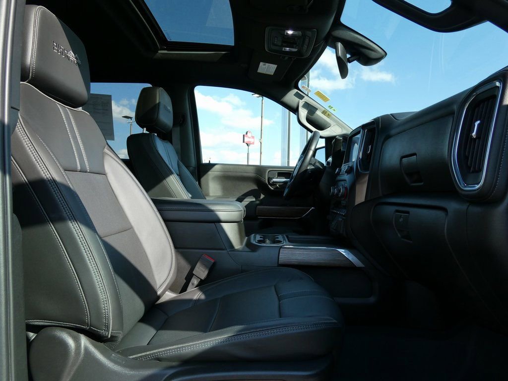 Certified 2022 Chevrolet Silverado 1500 High Country AWD/4WD image 13