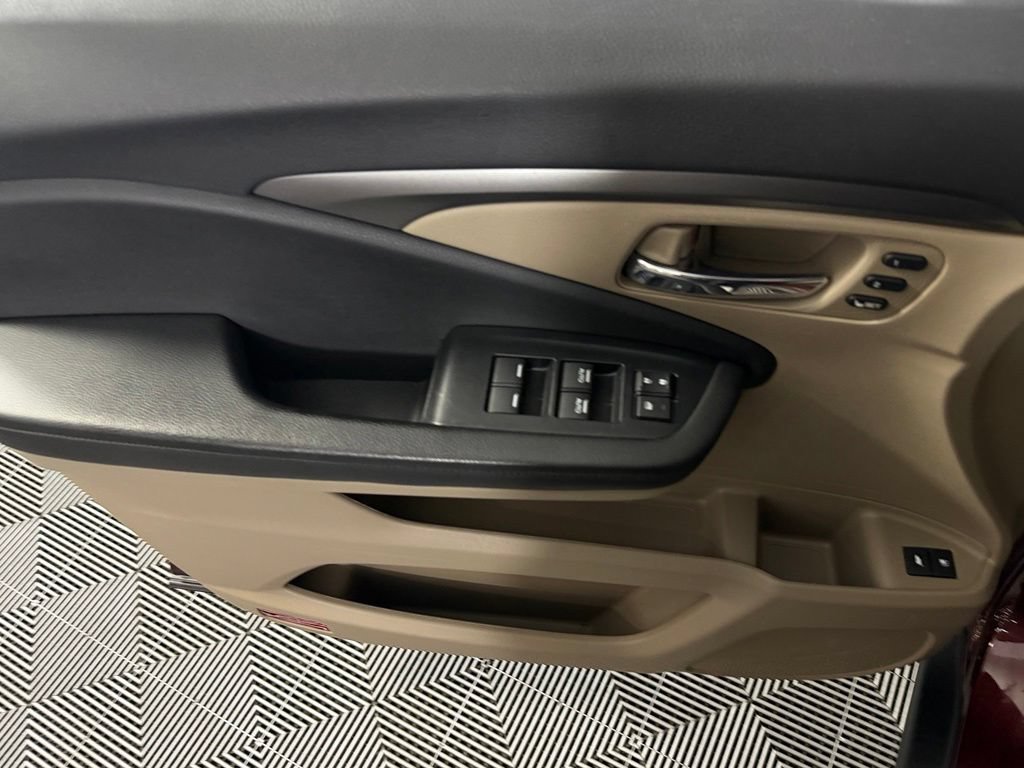 Used 2019 Honda Pilot EX-L image 25