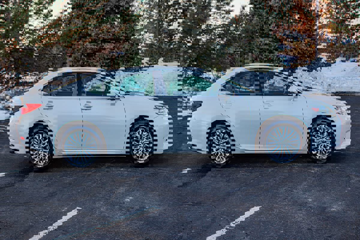 Used 2015 Lexus ES 350 image 8