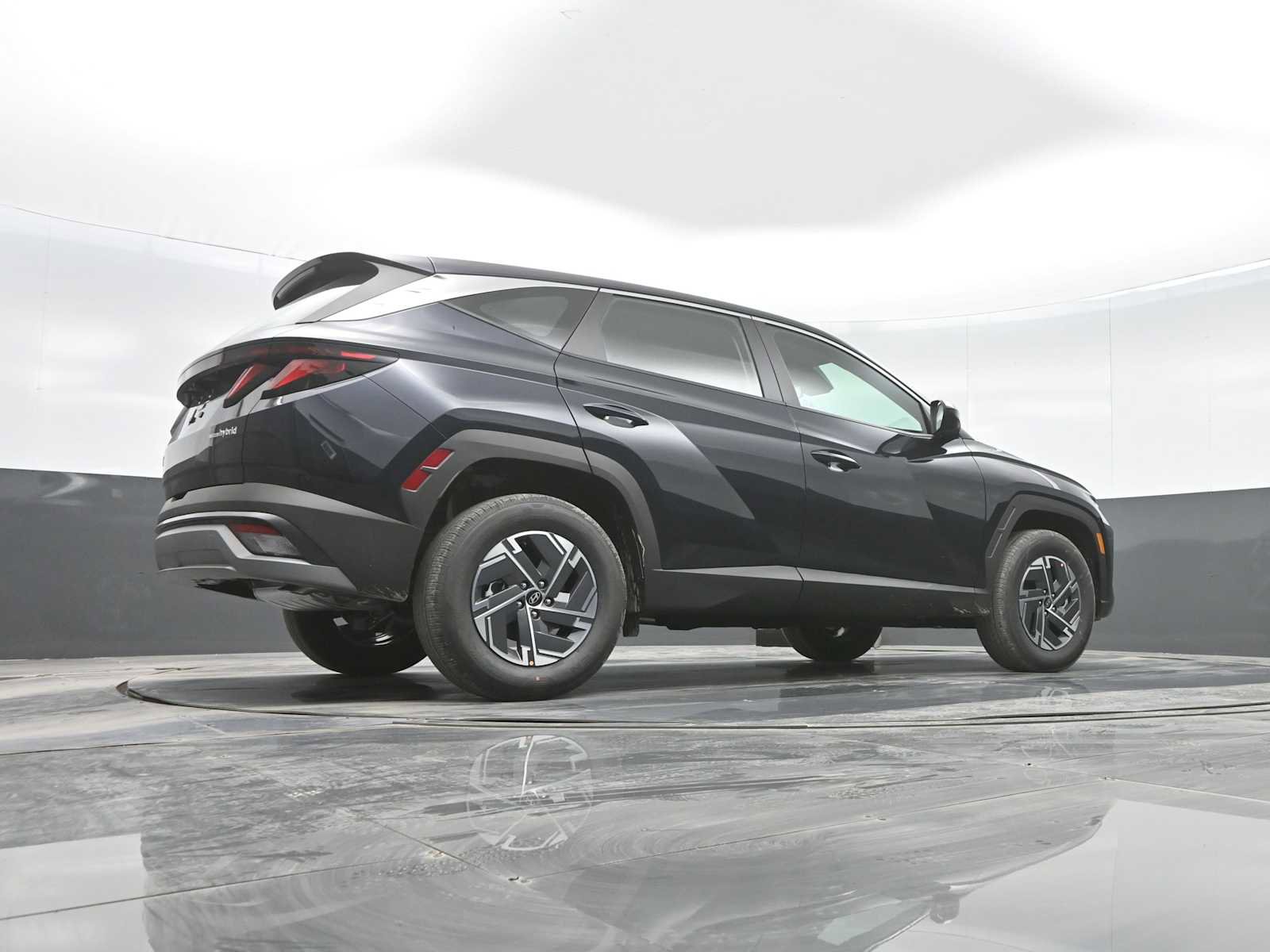 New 2026 Hyundai Tucson Blue SE image 36