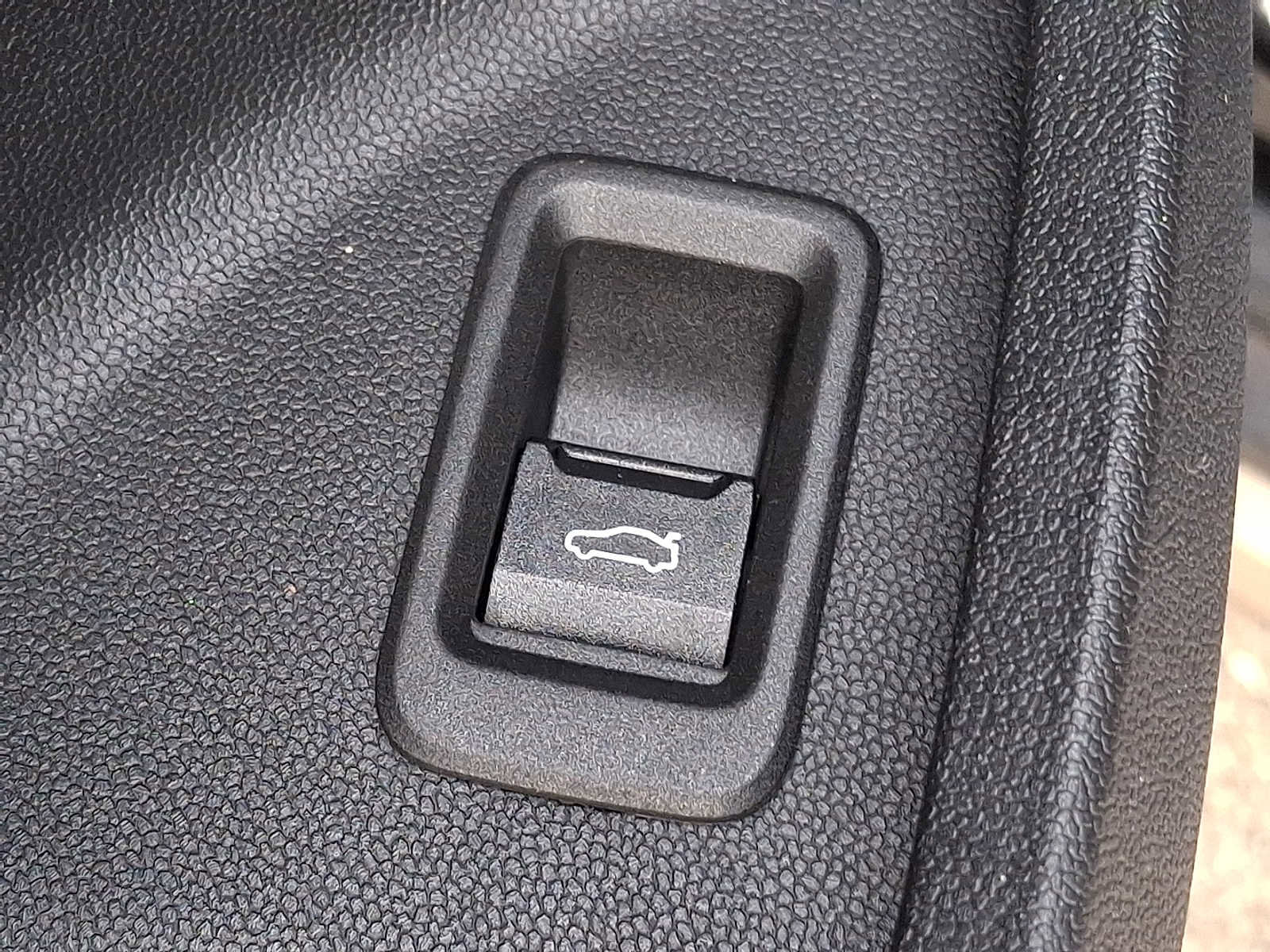 Certified 2025 MINI Cooper Countryman S image 16