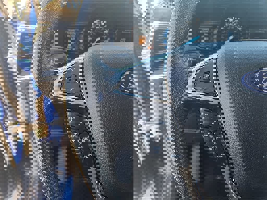 Used 2024 Ford Edge SEL image 20