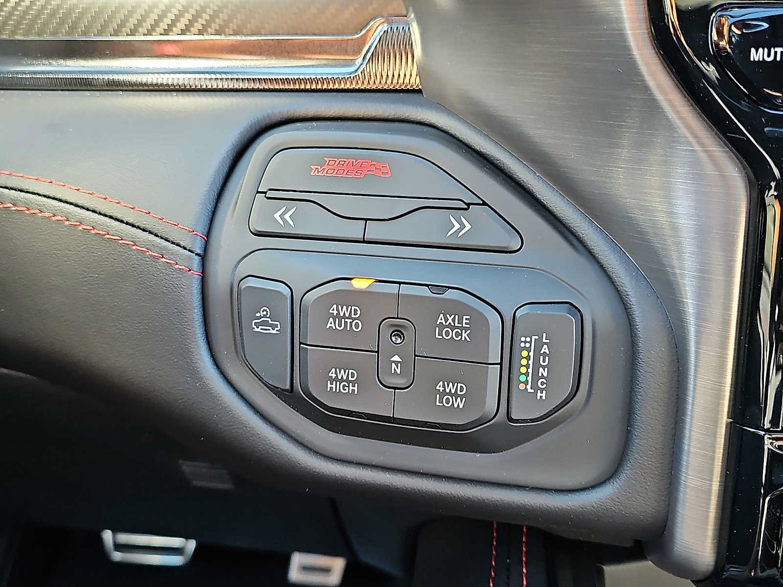 New 2027 RAM 1500 4x4 Crew Cab image 16