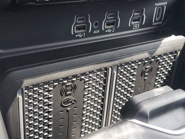 New 2026 RAM 1500 Laramie w/ Night Edition AWD/4WD image 29