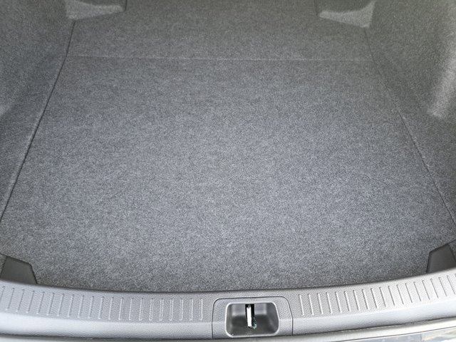 Used 2026 Toyota Corolla LE image 31