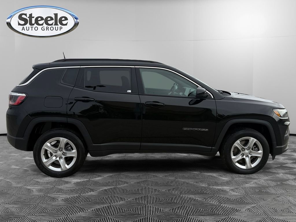Certified 2023 Jeep Compass Latitude w/ Sun and Sound Group image 6