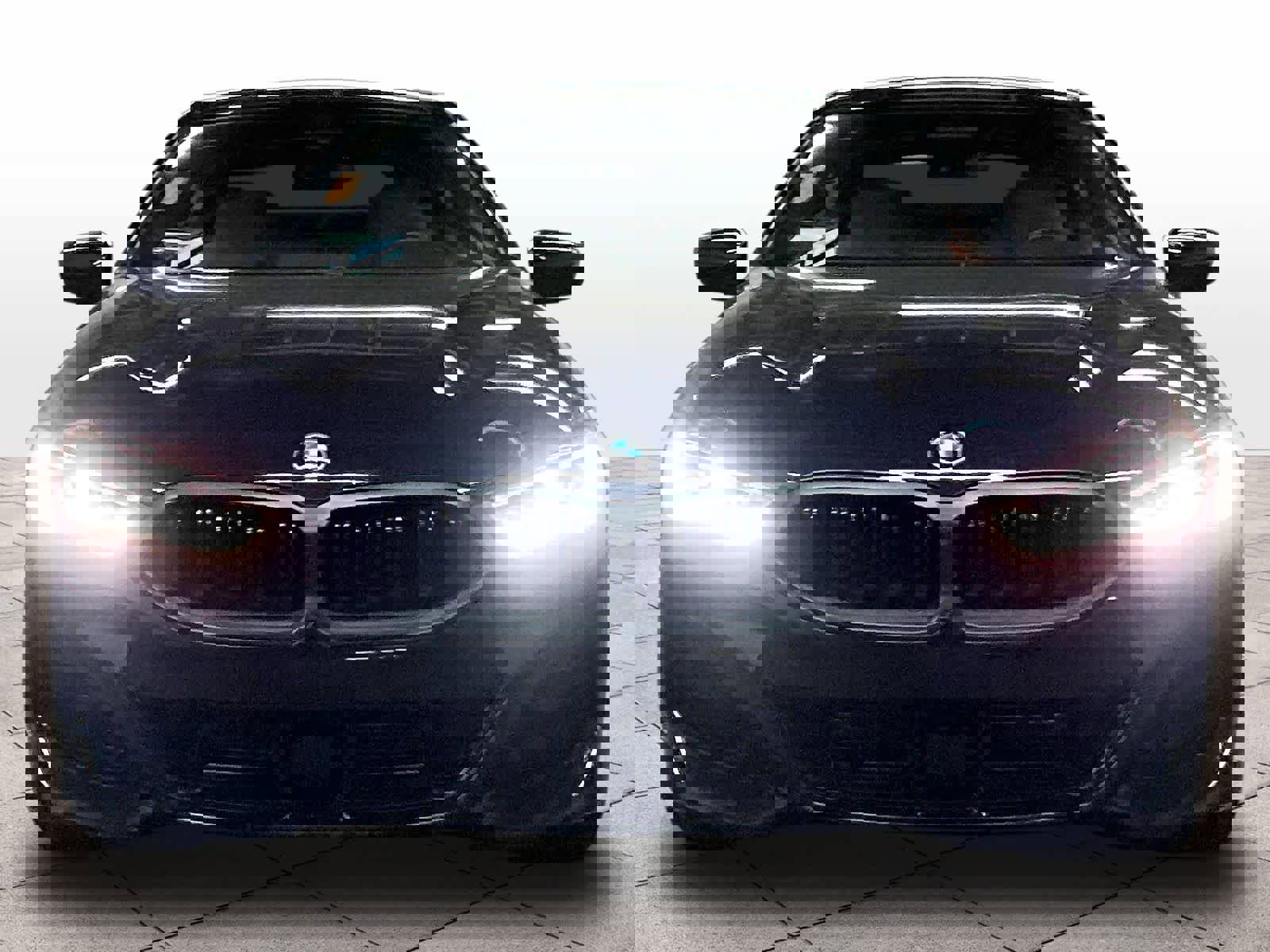 Used 2025 BMW 840i image 3