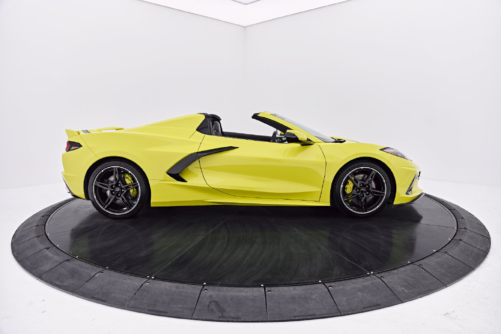 Used 2022 Chevrolet Corvette Stingray Premium Conv w/ Z51 Performance Package RWD image 27