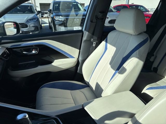Used 2025 Acura ADX A-Spec image 13