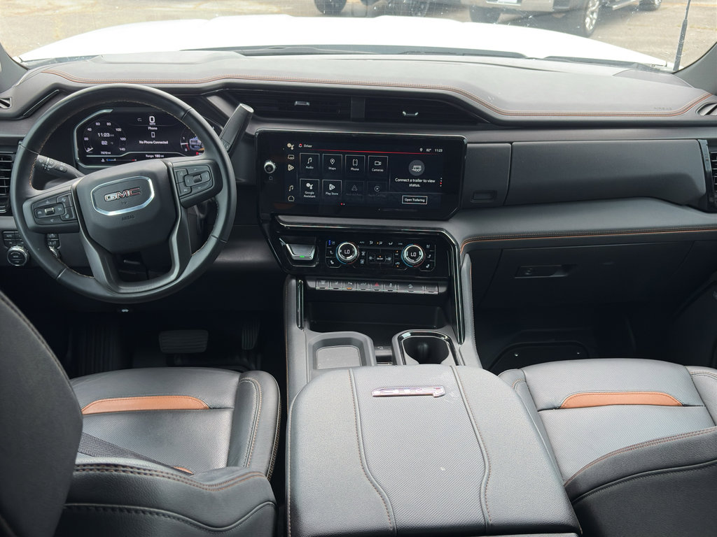 Used 2025 GMC Sierra 2500 AT4 image 10