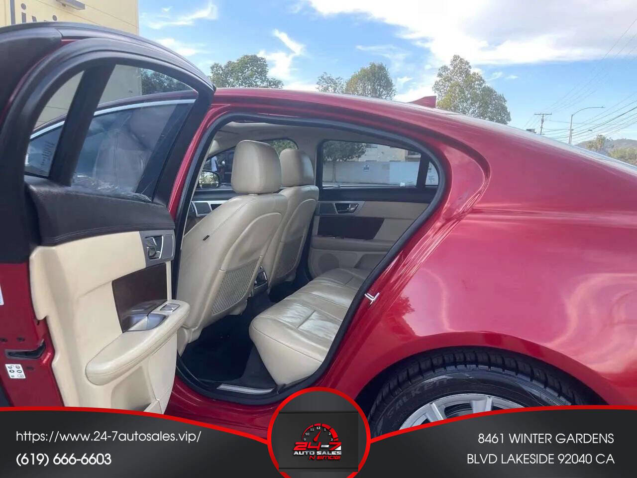 Used 2015 Jaguar XF Premium image 19