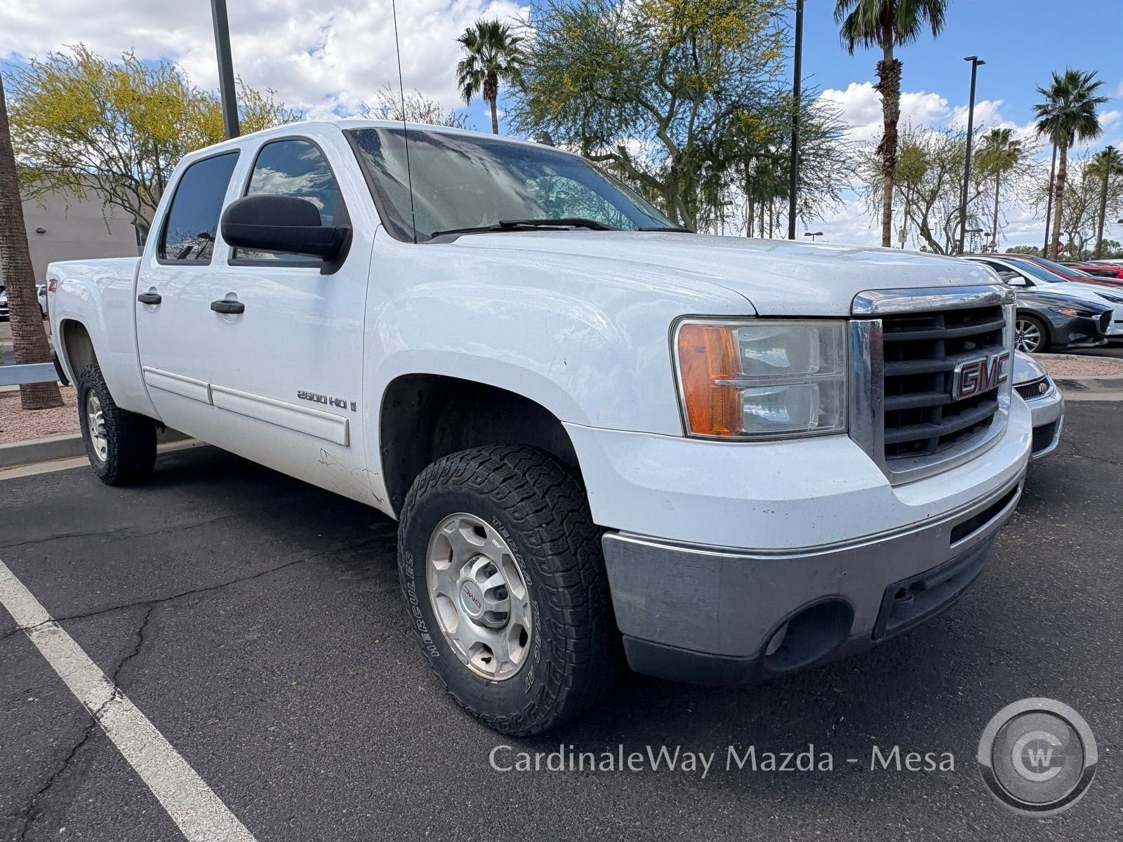 Used 2009 GMC Sierra 2500 SLE w/ Convenience Package image 2