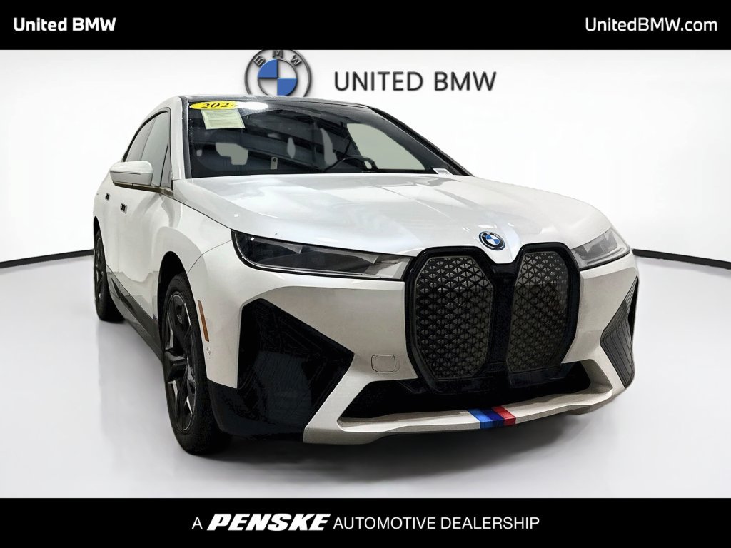 Certified 2024 BMW iX xDrive50 w/ Sport Package AWD/4WD image 3