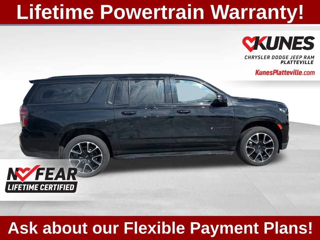 Used 2024 Chevrolet Suburban RST image 12