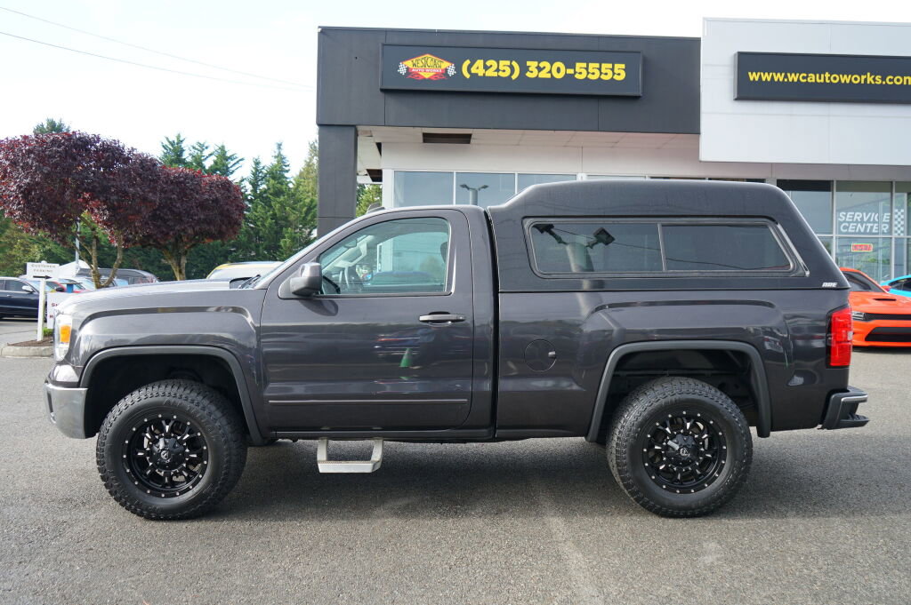 Used 2014 GMC Sierra 1500 SLE w/ Suspension Package, Off-Road image 2
