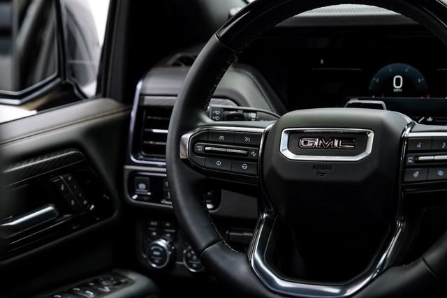 Used 2026 GMC Yukon AT4 w/ AT4 Premium Plus Package AWD/4WD image 47