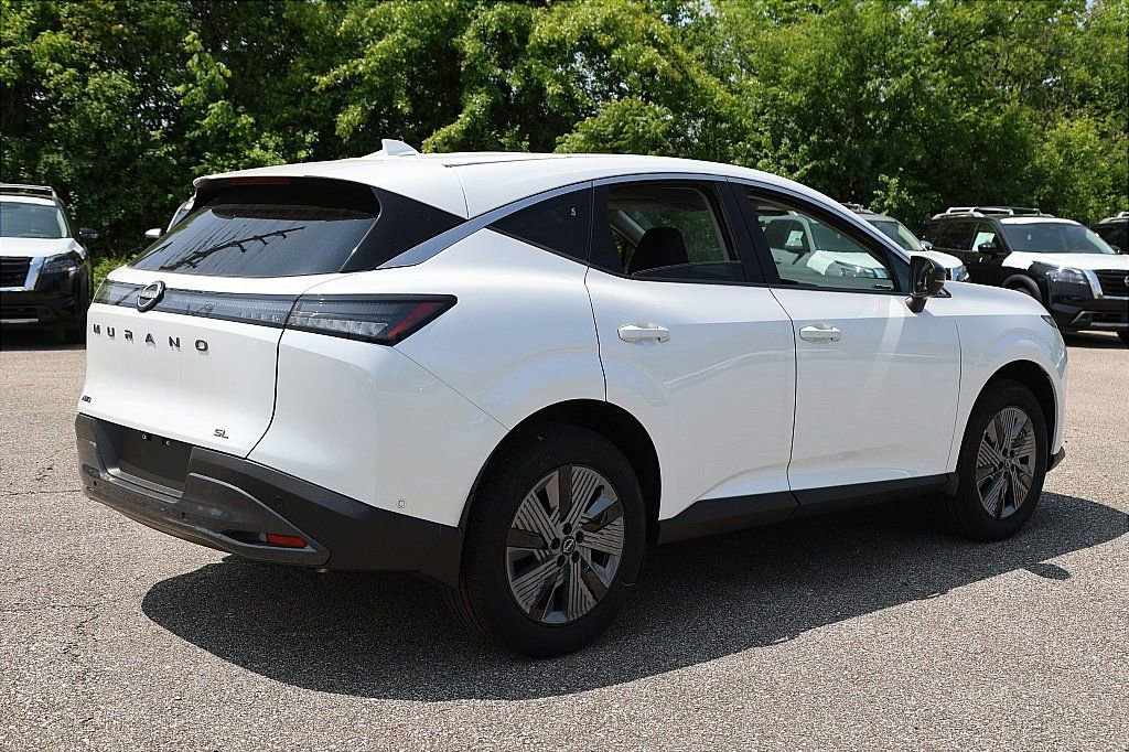 New 2025 Nissan Murano SL image 8