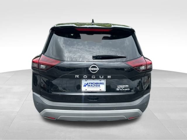Used 2023 Nissan Rogue SV image 4