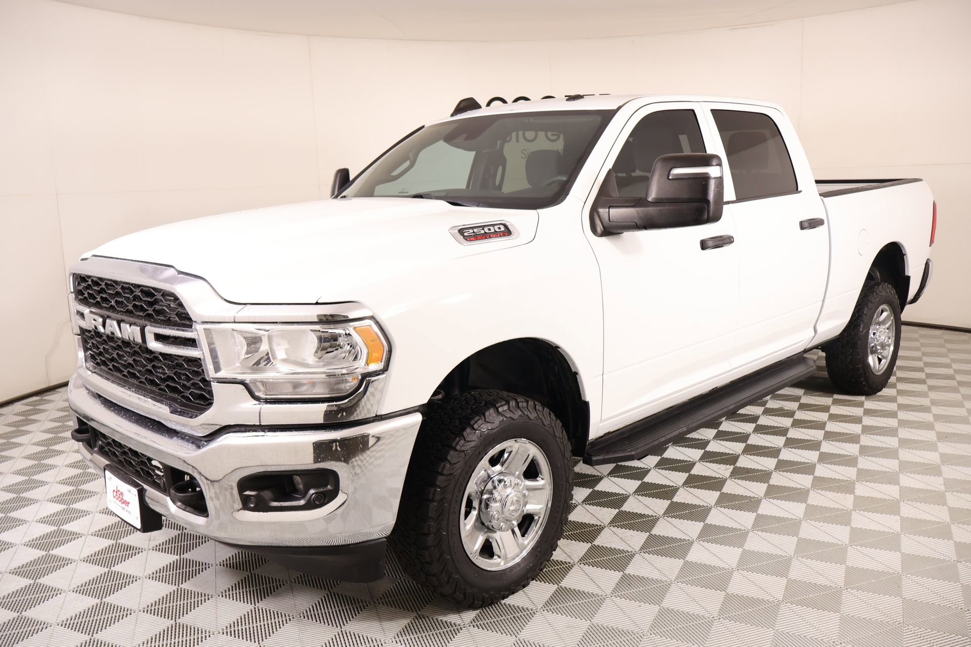 Used 2023 RAM 2500 Tradesman w/ Safety Group AWD/4WD image 11